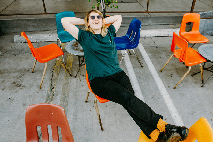  Alex Lahey, 'Newsreader' 비디오 음악 영상