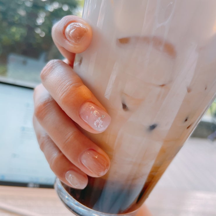  시럽네일 맛집, 수지네일 이오니언네일에서 귀여운 이달의 아트