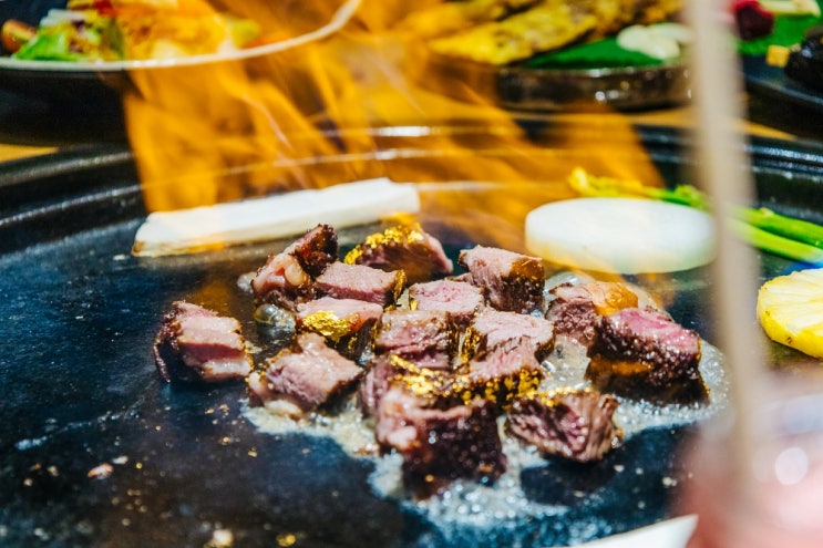 다낭 맛집 한식당 추천 불쇼 보면서 황금토마호크 스테이크 즐길 수 있는 다낭골든미트 하우스 후기 다낭 맛집 한식당 추천 불쇼 보면서 황금토마호크 스테이크 즐길 수 있는 다낭골든미트 하우스 후기