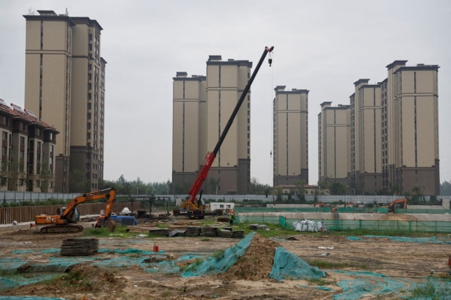 유령 아파트 넘쳐나는 중국…"인구 30억 있어야 빈집 채운다"