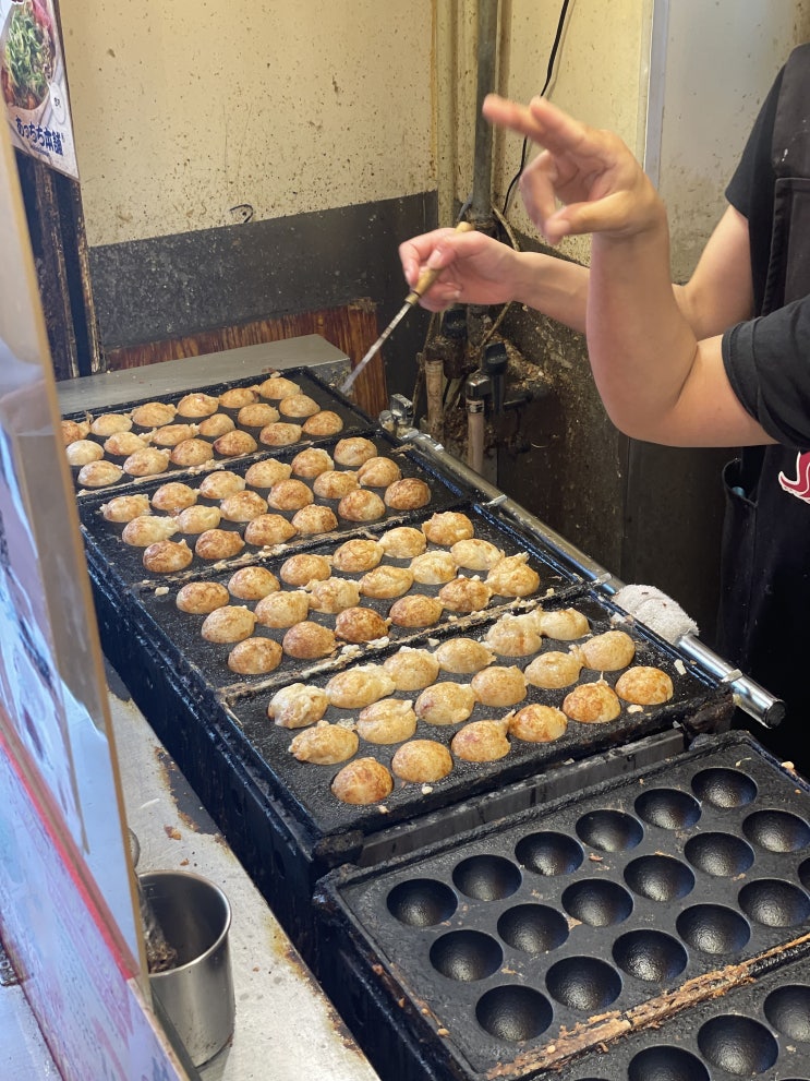 일본 오사카 타코야끼 맛집 도톤보리 앗치치혼포 추천