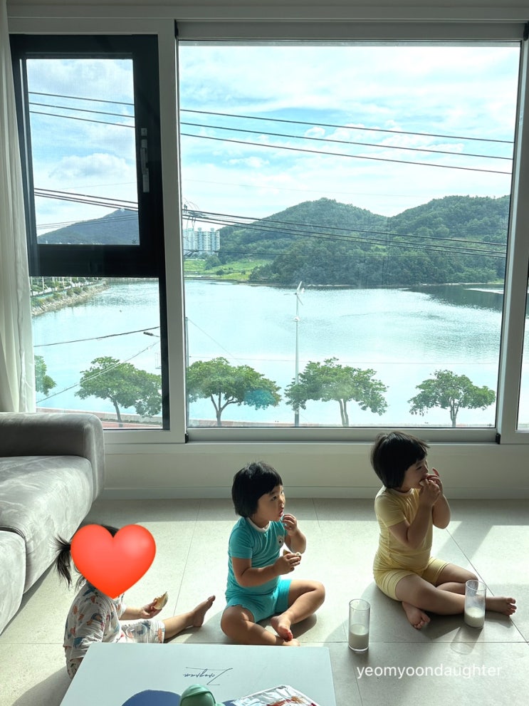  [전남/여수] 에어비앤비 완전 강추, 바다가 보이는 신축 빌라 / 친절하신 사장님 / 아이들과 편하게 지낸 숙소 / 내돈내산