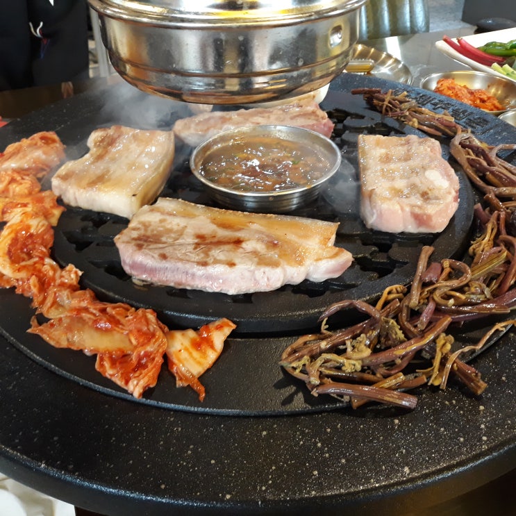  [대구 수성구 삼겹살 맛집]신천시장 18가지 먹조합 부드러운 숙성 제주 흑돼지_제주별돈