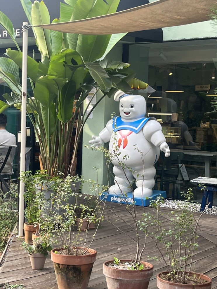  보마켓 (Bomarket) 경리단길 키친 편집샵 식료품점 브런치카페맛집 가서 구경만 하고 온 나 어떤데