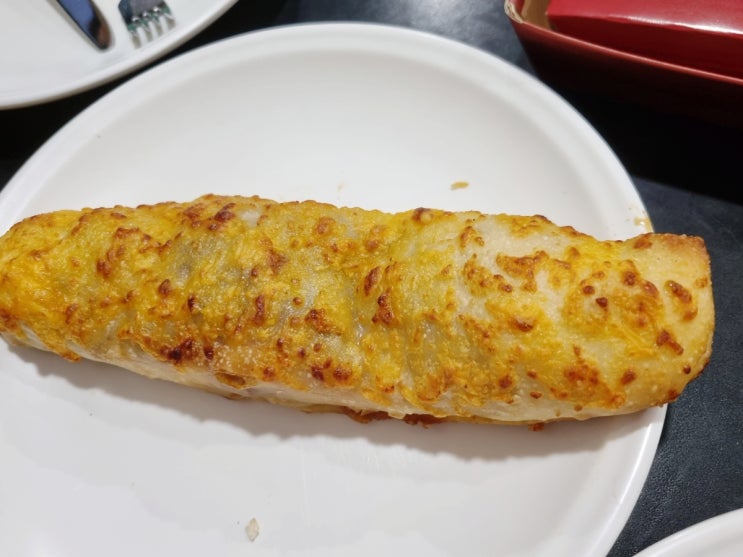 송림동 이마트 트레이더스 푸트코트 카페 메뉴 피자와 스파게티 송림동 이마트 트레이더스 푸트코트 카페 메뉴 피자와 스파게티