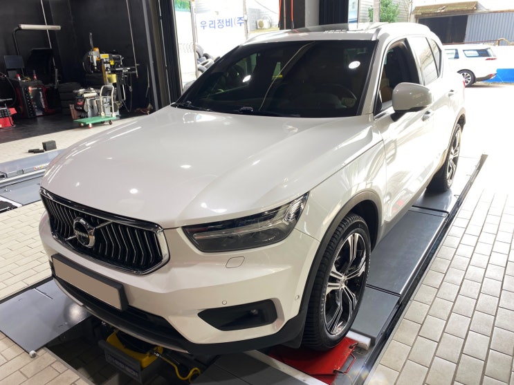  미쉐린 크로스클라이밋2 SUV 235/50R19 볼보 XC40 타이어 교체