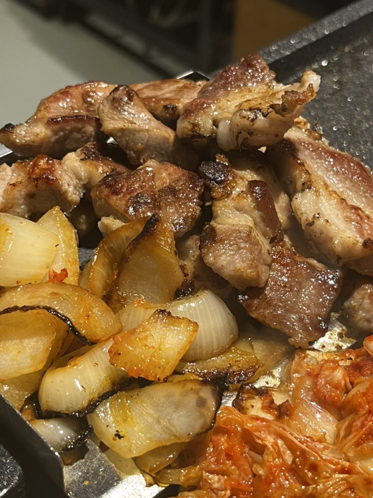  육즙 팡팡! #대전맛집 #둔산동단체모임 #하남돼지집