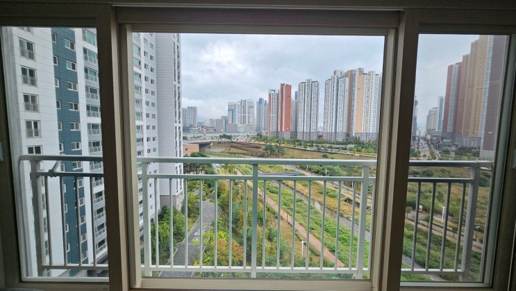  유리창청소 상담 및 예약방법