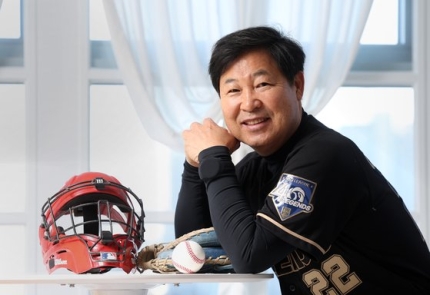 아시안게임 '만쏘공 기적'…<b>이만수</b>의 라오스 <b>야구</b> 첫승 올렸다