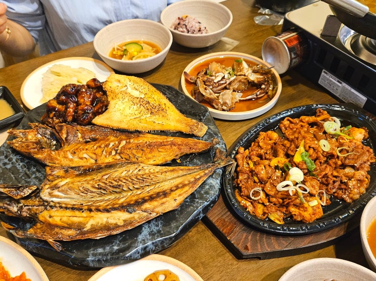  송도 센트럴파크 맛집- 을왕리꾸덕집 송도점에서 생선구이, 제육볶음,간장게장까지 싹쓸이! feat.가성비 송현아맛집 추천!