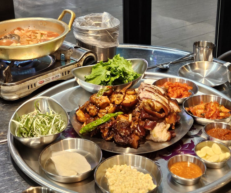  청주 율량동 족발맛집 야들야들 잡내없는"청년족발보쌈"