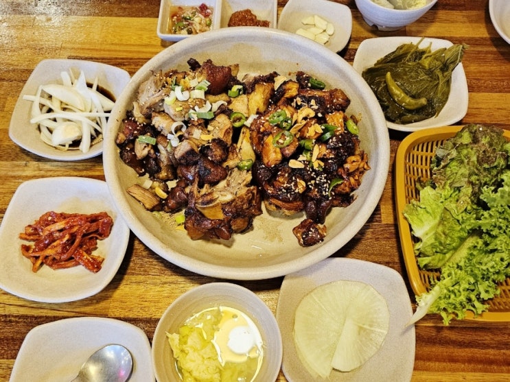 대구 이시아폴리스 족발 맛집 명족 봉무공원 찐맛집 로컬 식당 추천