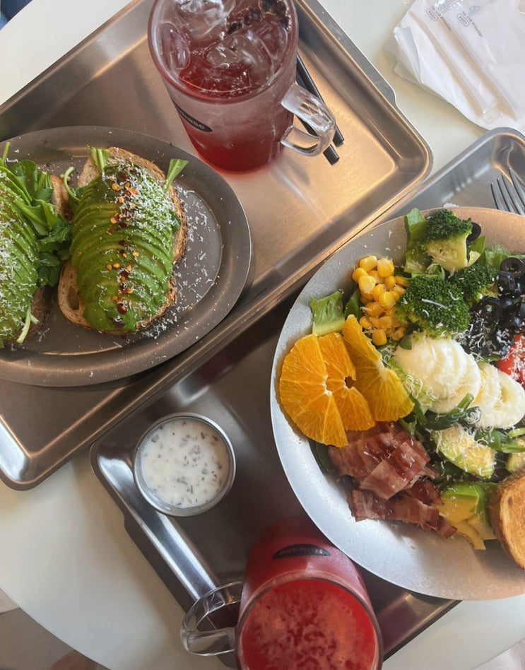  [ 누베이스 ] 신사 - 신사역 맛집, 샐러드 맛집