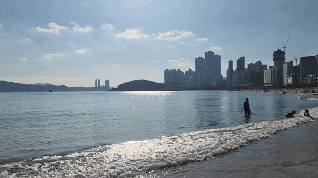  부산 해운대 가을바다 즐기기 (주차, 사람들 적은 곳, 해변열차 주변)