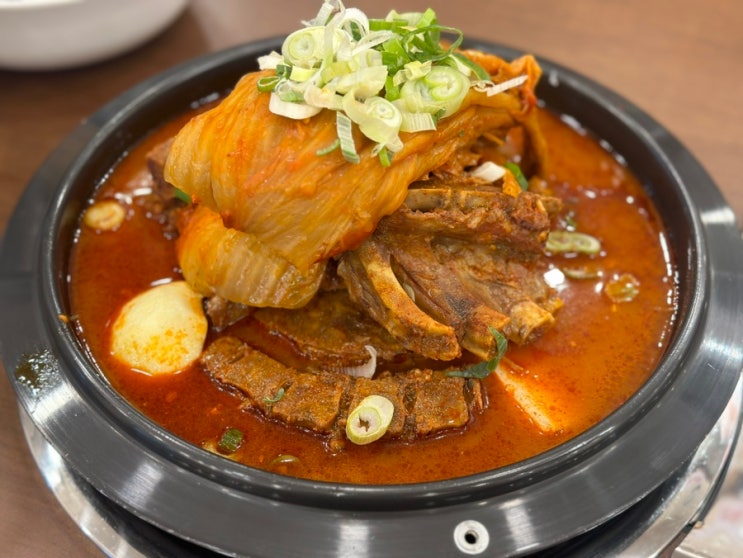  동대문구 전농동 맛집 묵은지 감자탕이 일품인 조선감저 뼈다귀전문점(ft. 내돈내산)