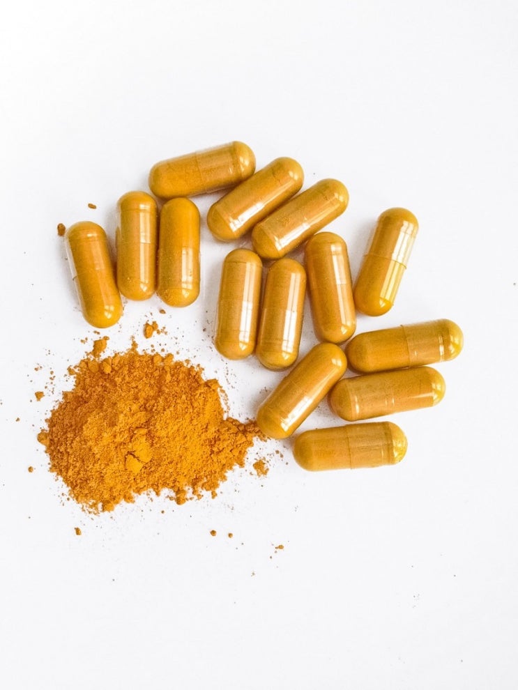  커큐민(curcumin)과 강황