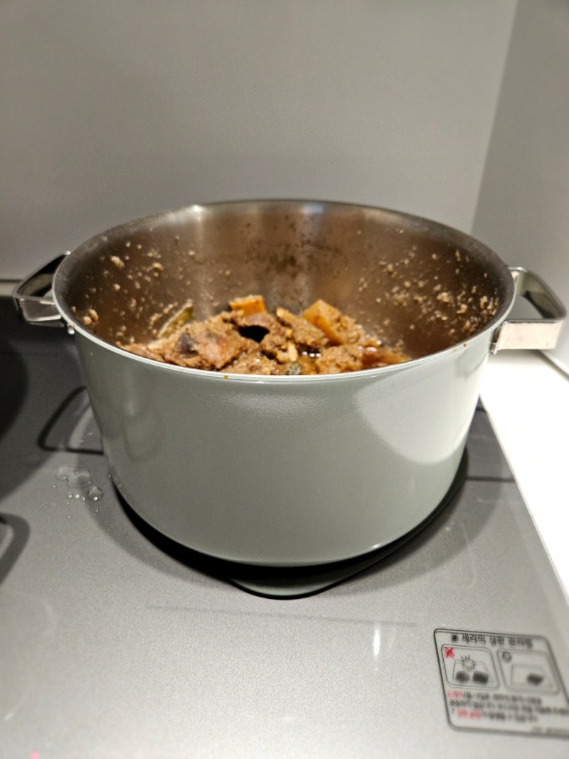 에델코첸 24cm 곰솥 냄비 후기(갈비찜)