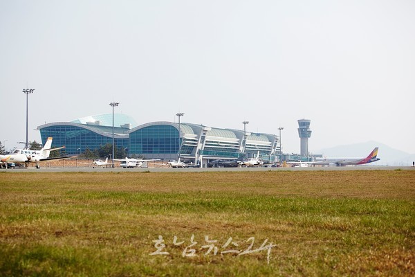  전남도, 서남권 발전 위해 광주 민간·군공항 무안국제공항 통합이전 온힘