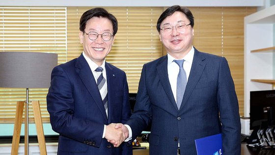 <b>이화영</b>의 딜레마, <b>이재명</b>과... ①<b>이화영진술</b> 인정... 