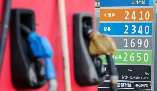 국제 유가, 최고가 경신 하루만에 하락 전환 국제 유가, 최고가 경신 하루만에 하락 전환