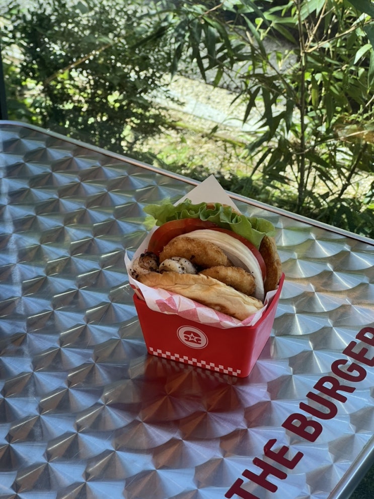  햄버거 맛집 왓더 버거 아산점 WHAT THE BURGER