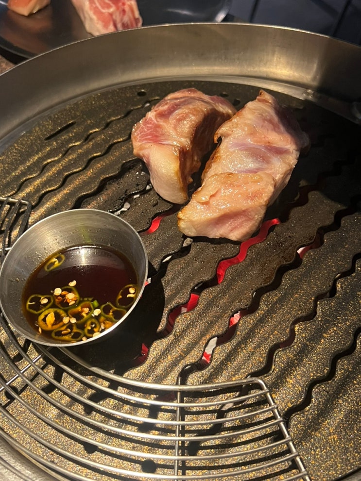 [ 미래회관 ] 압구정로데오 - 압구정로데오맛집, 숙성 오겹살 맛집