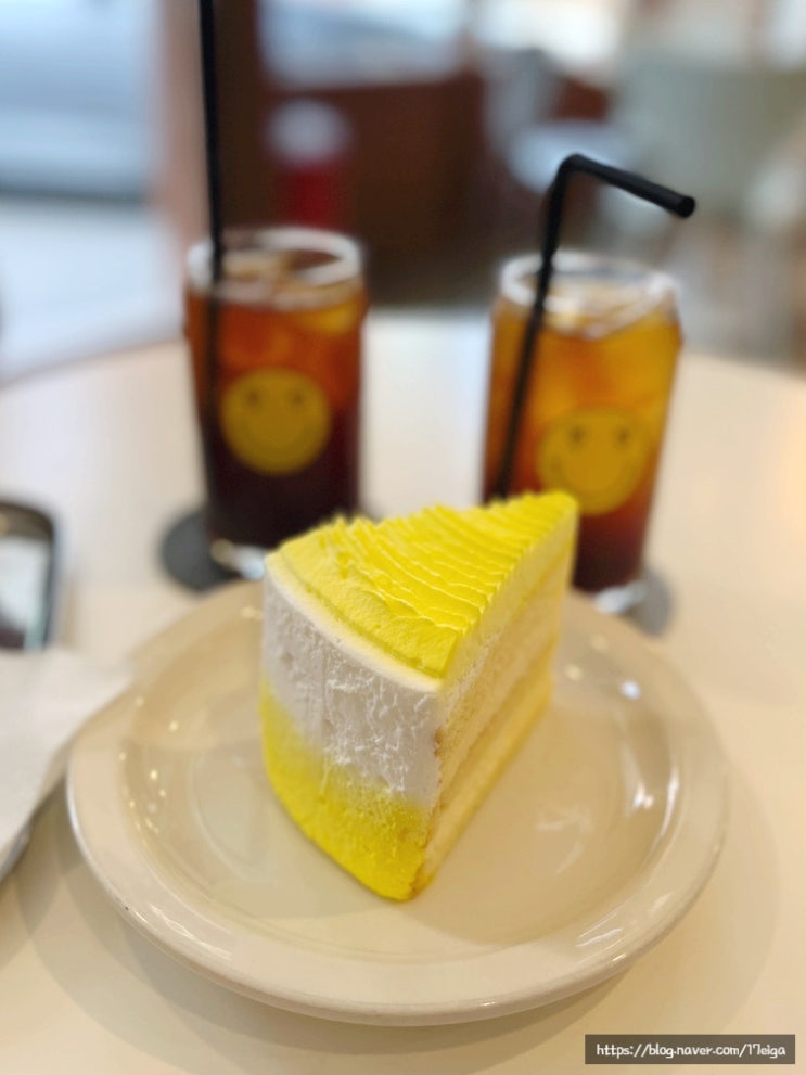  [일산/카페] 슈라즈케이크 : 입에서 사르르 녹는 케이크 맛집 | 일산 킨텍스 근처 카페 추천 | 킨텍스 케이크 맛집 슈라즈 케이크