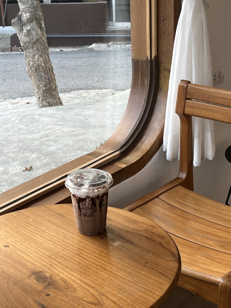  치앙마이카페 망원동 저리가라 작은 동네카페 갬성 MesaCafe 메사카페