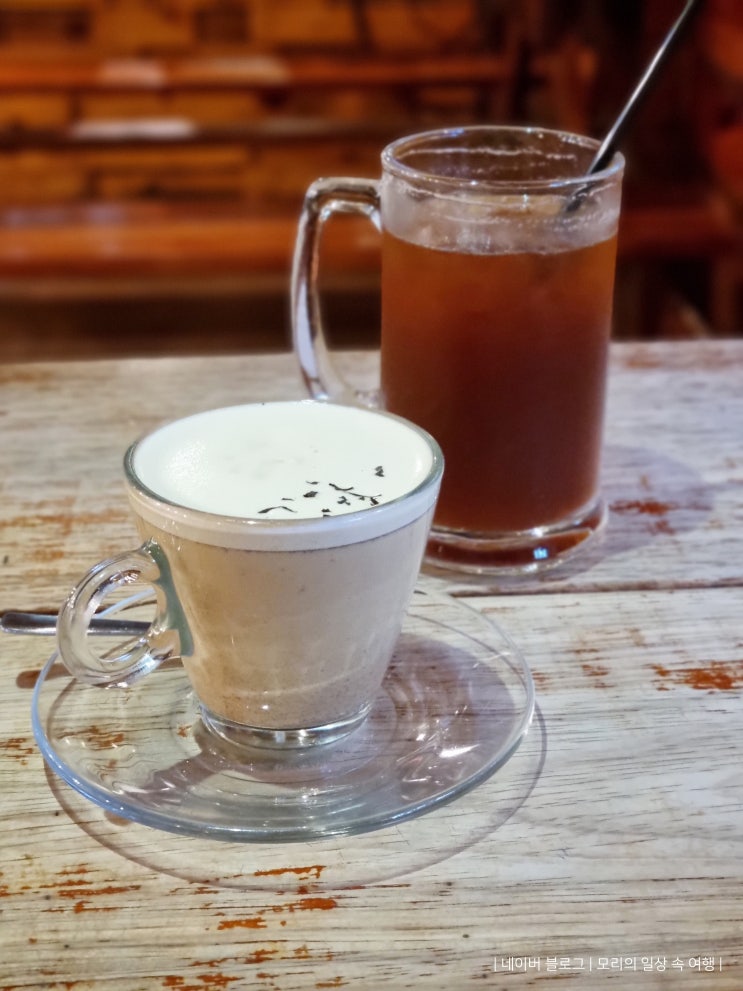 코타키나발루 카페 옥토버 커피 하우스 October Coffee House 앤틱한 느낌 코타키나발루 카페 옥토버 커피 하우스 October Coffee House 앤틱한 느낌