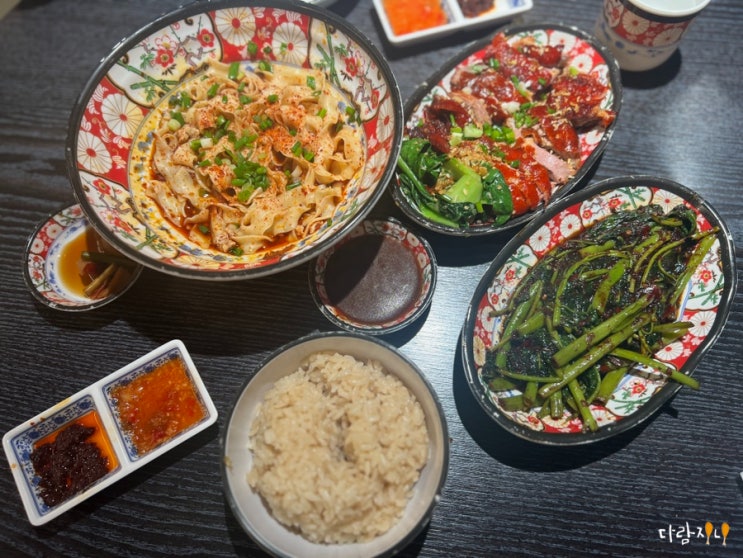  강남구청역 학동 미슐랭 맛집 싱가포르 음식점 원디그리노스 내돈내산