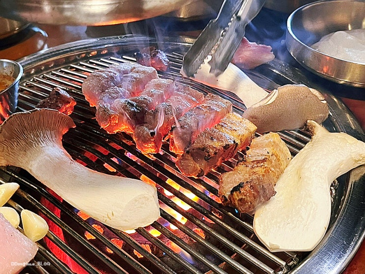 부산 양정 맛집 '고깃리88번지' 육즙 가득한 돼지고기 연탄구이 전문점