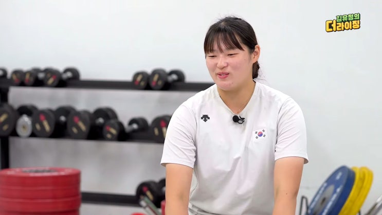 한국 AG  <b>해머던지기</b> 사상 첫 <b>메달</b>은 18세 <b>김태희</b> 경사 스타 탄생