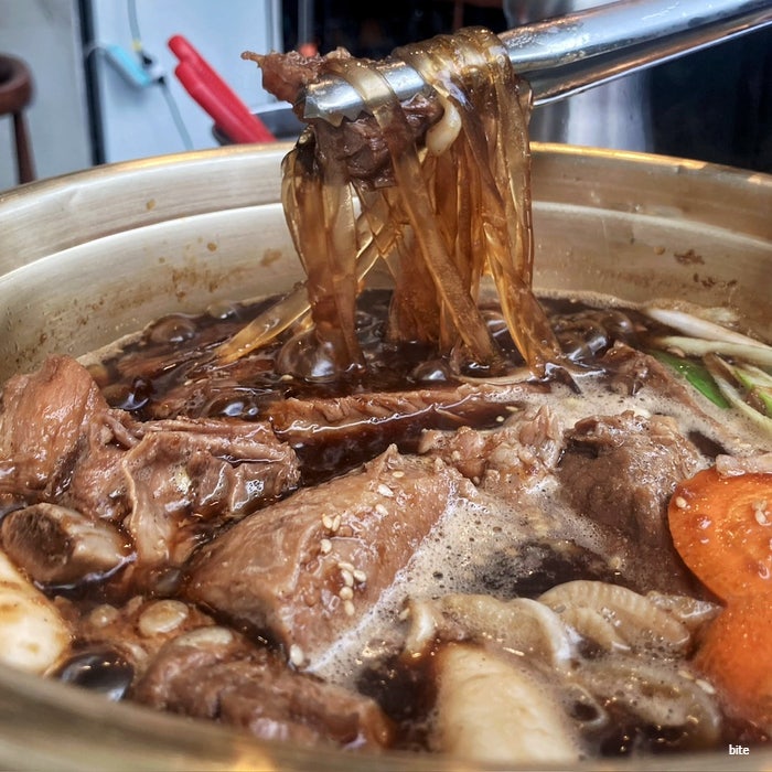  인천 송도 갈비찜 '인기명' 단짠 촉촉 간장 돼지갈비찜 트리플 스트리트 맛집