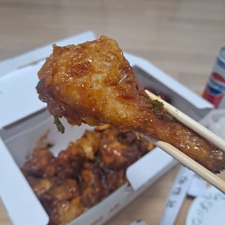  [60계치킨]6초치킨, 최애 매운치킨 100마리는 먹은듯(불닭도 안매운 나의 후기)