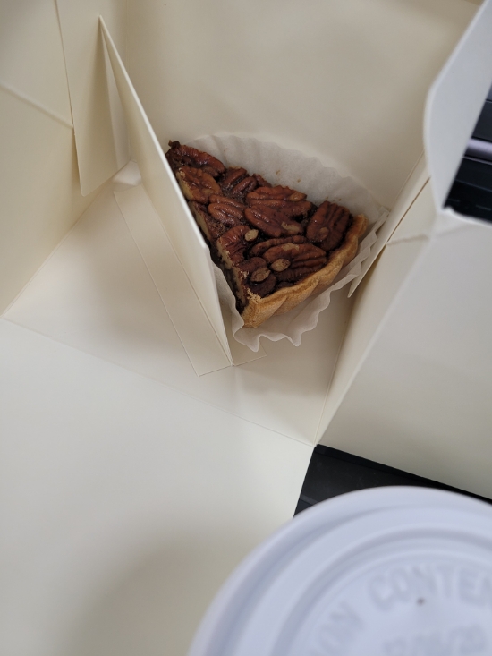 아띠제 피칸파이 내가 제일 좋아하는 음식 중 하나인 호두파이 아띠제 피칸파이 내가 제일 좋아하는 음식 중 하나인 호두파이