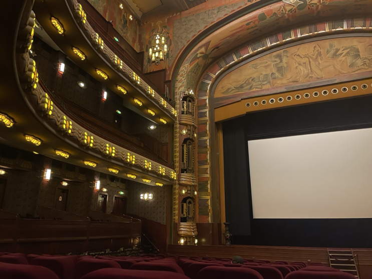  [모글즈 11기] 암스테르담 투친스키 영화관(Pathé Tuschinski)에 대해 알아보자~! (feat. 꿀팁, 가격, 역사)