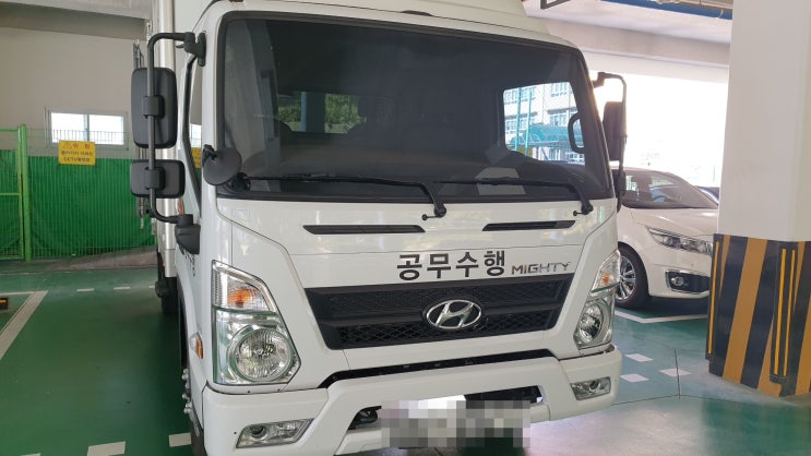  부산 내산초등학교 공무차량 마이티 배터리 방전으로 90R 자동차밧데리로 교체