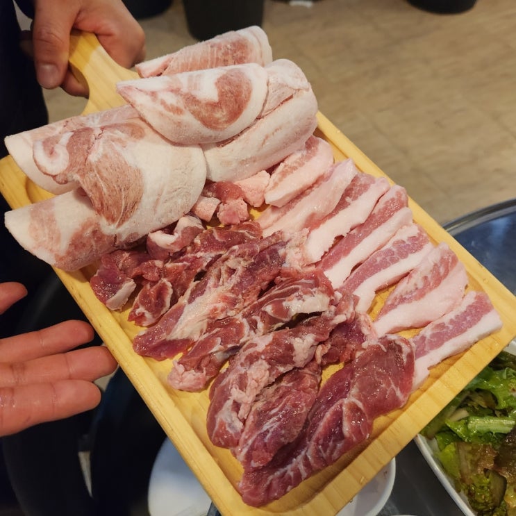  매곡동맛집 브라더 뒷고기 본점에서 다양하게 3인분!