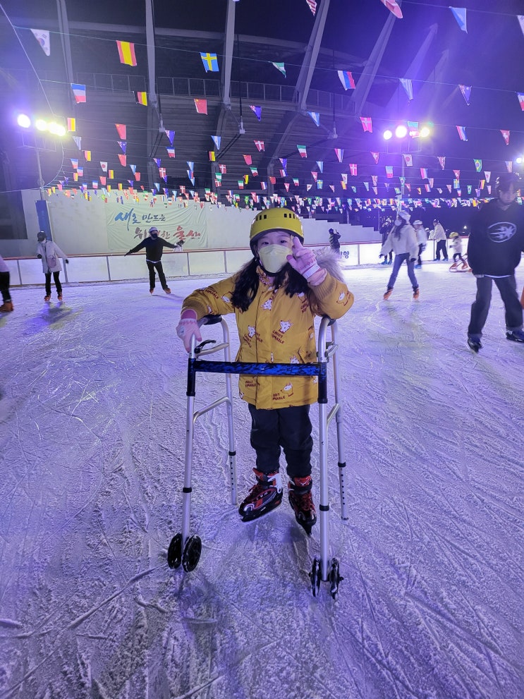  아이와 함께하는 겨울방학 스케이트, 썰매 후기 (울산 공공 야외빙상장 운영시간, 이용요금, 이용 팁)