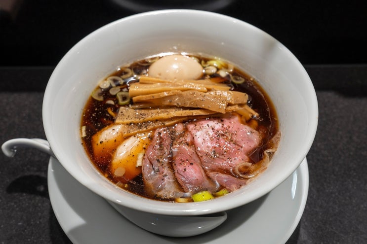  [홍대/합정 맛집] 멘야준 - 한 층 깊은 매력의 블랙쇼유, 블랙쇼유라멘