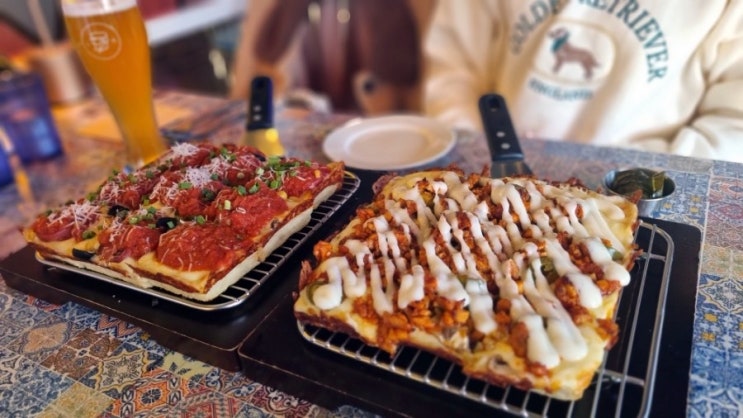  전주신시가지 맛집 피자힙 줄 서는 식당에 소개 된 디트로이트피자 집
