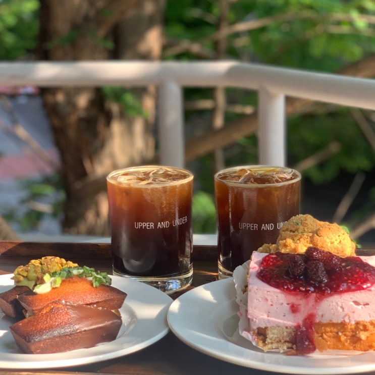 강남카페, UPPER AND UNDER 어퍼앤언더 디저트맛집!