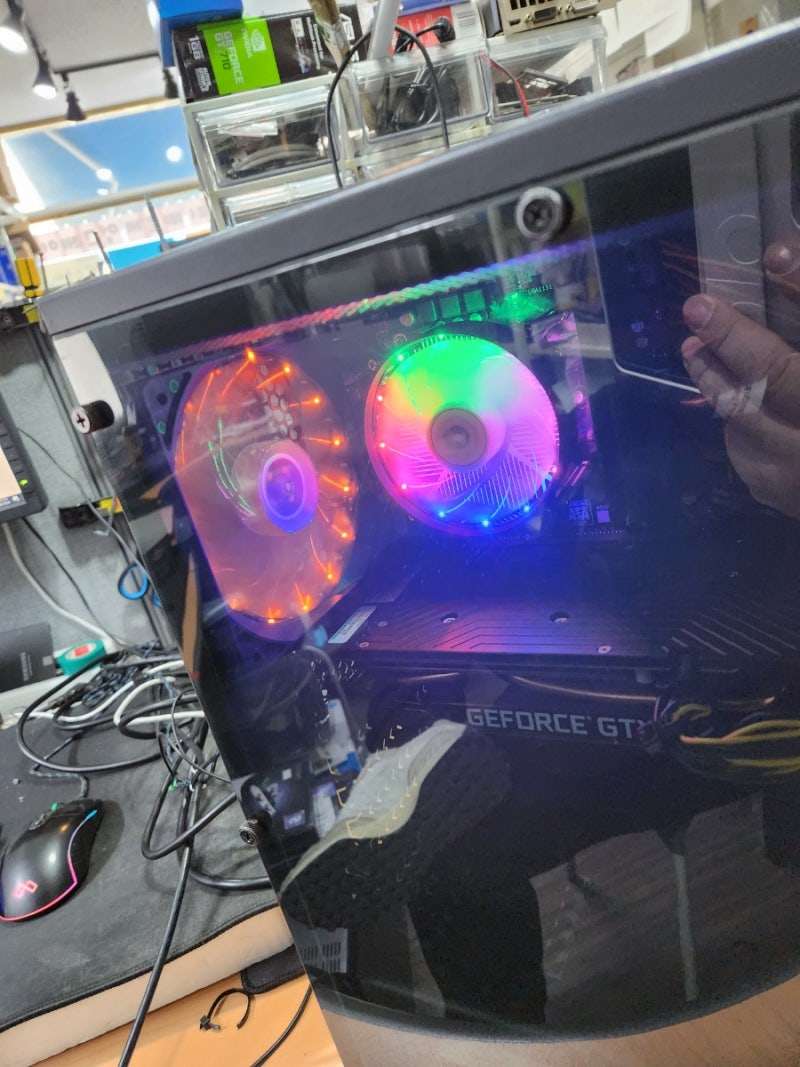 RTX4080인터넷최저가 판매 채굴그래픽카드가 위험한 이유?365일24시간 일한 그래픽카드 몸 상태는 어떨까요?PC수호천사  인사올립니다.2023년 새해 복 많이 받으세요 : 네이버 블로그