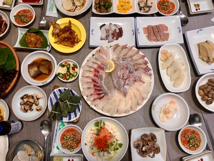  울산 무거동 횟집 별미횟집, 끝없는 코스 요리