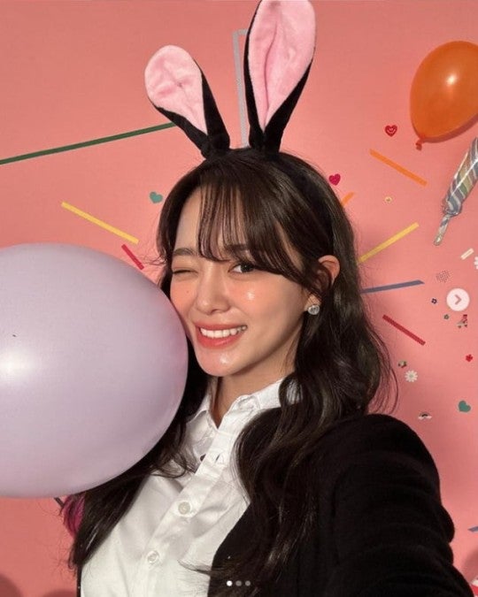 김세정, 검은 토끼로 변신한 #청순미인...상큼하게 : 네이버 블로그 김세정, 검은 토끼로 변신한 #청순미인...상큼하게 : 네이버 블로그