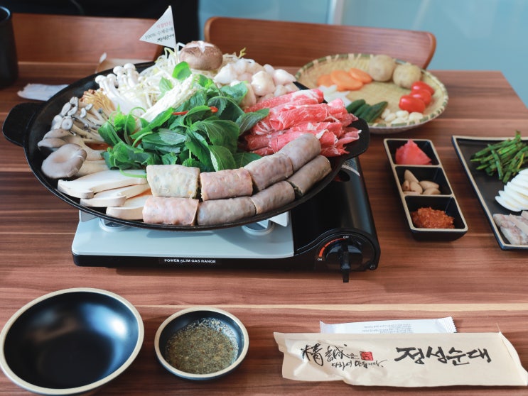  김해 주촌 맛집 뜨뜻한 순대국이 생각날 땐 정성순대 + 주촌 스타벅스