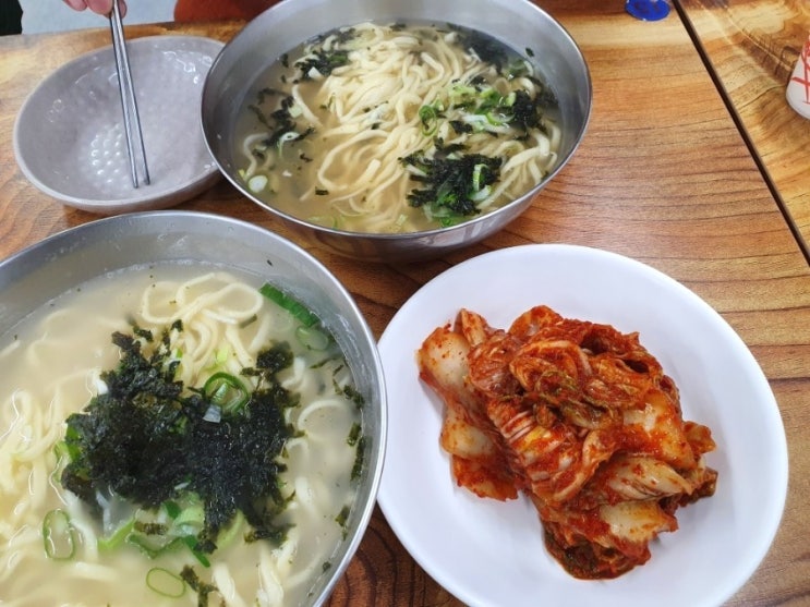  가평 주민이 알려준 찐 가평 맛집 : 가평칼국수