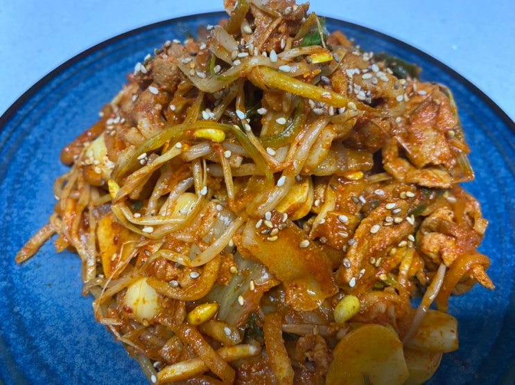  [제주도 맛집] “용이식당” 외도점 제주 흑돼지 두루치기 맛집! 포장해왔어요!! (feat.제주막걸리 빠질수없지)