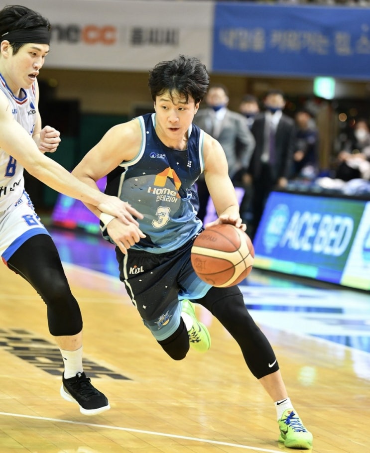 2022-23시즌 KBL 국내 남자 프로농구 1월 3일 전주KCC 고양캐롯