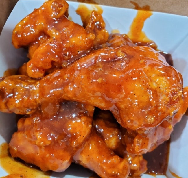  페리카나치킨 메뉴 매운양념치킨 매운후라이드